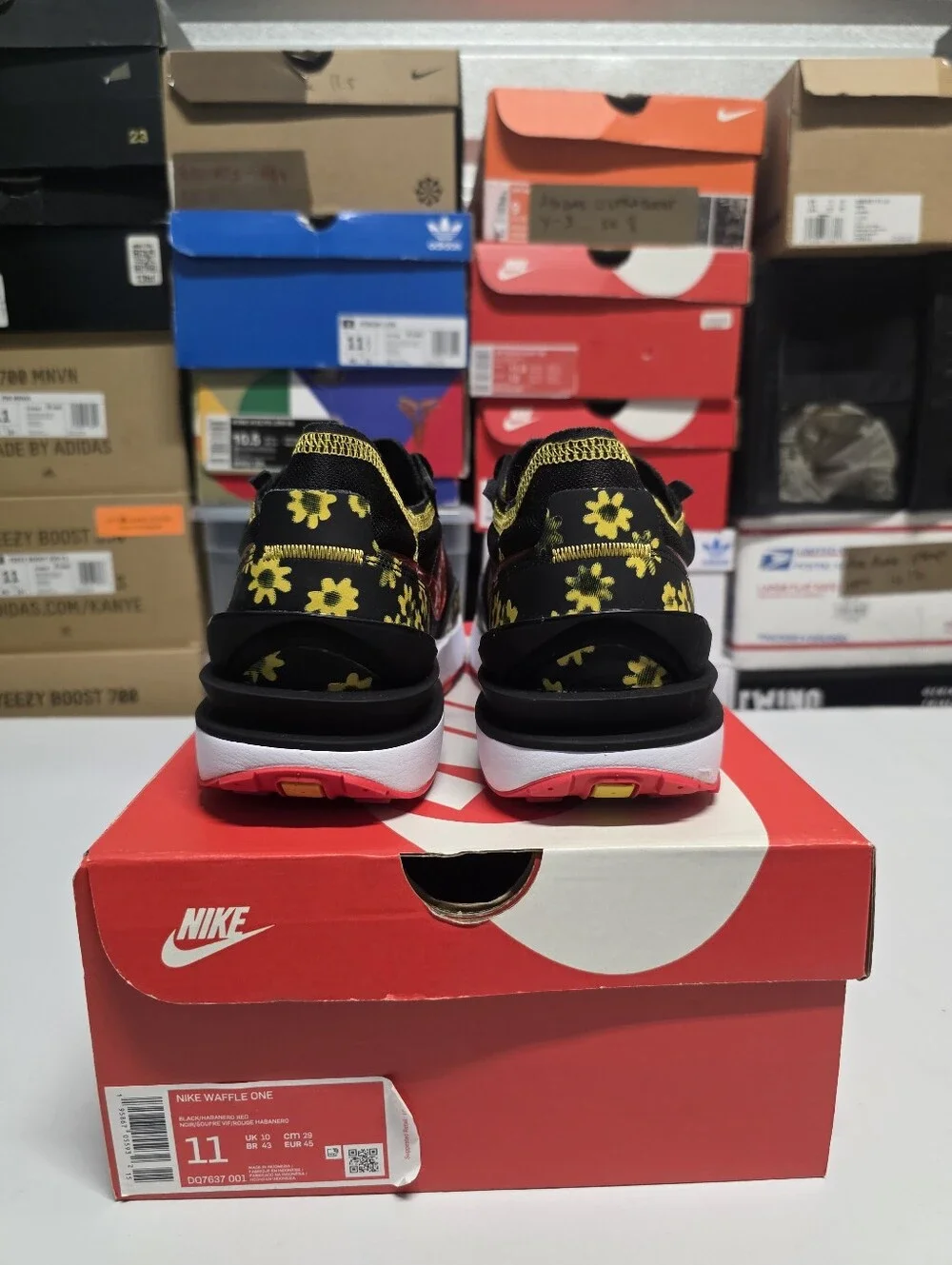 Nike Waffle One 'Sunflower' Sz 11